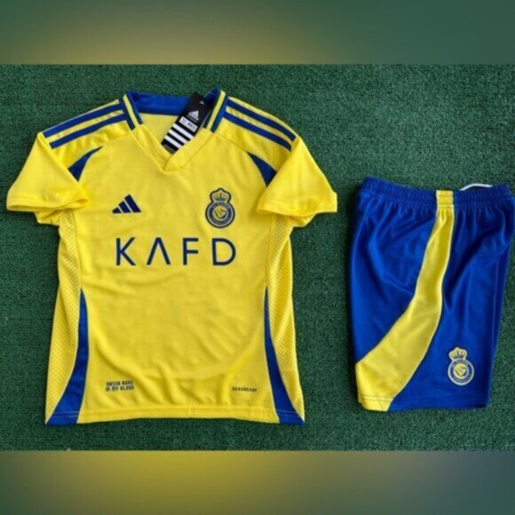 2024/25 Al Nassr kids soccer jersey youth Ronaldo - Picture 2 of 14